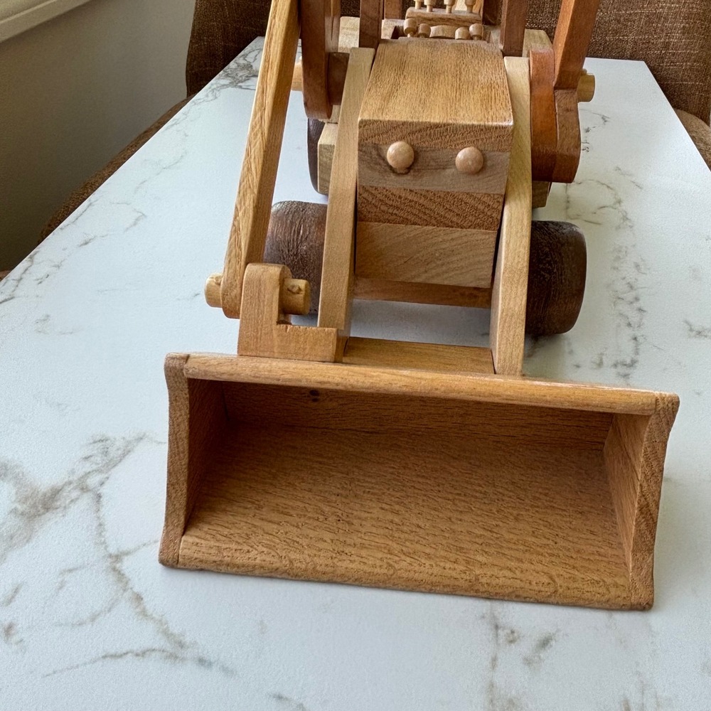 Handcrafted Wooden Excavator Backhoe Loader Heavy Equipment Construction Model - Picture 3 of 15